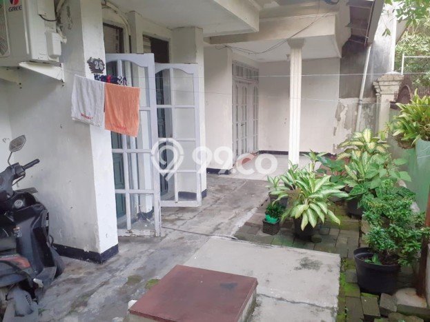 Rumah Modern Minimalis 4 KT Bisa Langsung Pindah di Rungkut Rumah Modern Minimalis 4 KT Bisa Langsung Pindah di Rungkut