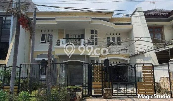 Rumah Berkualitas , Surabaya, Luas 360m2m² Bangunan 420m2m² Rumah Berkualitas , Surabaya, Luas 360m2m² Bangunan 420m2m²