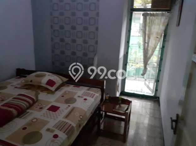 Rumah Modern Minimalis 4 KT Bisa Langsung Pindah di Rungkut Rumah Modern Minimalis 4 KT Bisa Langsung Pindah di Rungkut