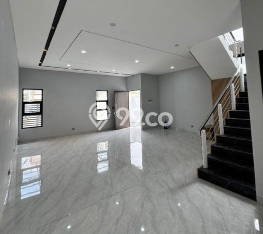 Rumah Akses Mudah area , Surabaya, Luas 151m2m² Bangunan 198m2m² Rumah Akses Mudah area , Surabaya, Luas 151m2m² Bangunan 198m2m²