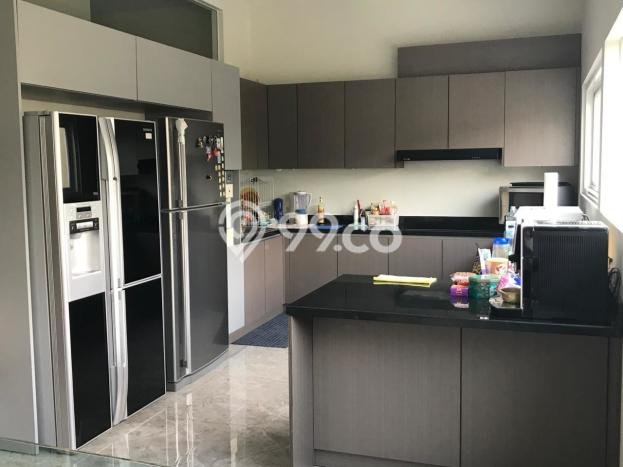 Dijual Rumah Luas Elegan Dengan View Eksklusif di Citraland, Surabaya Dijual Rumah Luas Elegan Dengan View Eksklusif di Citraland, Surabaya
