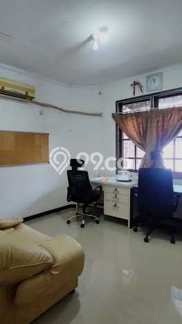DIJUAL CEPAT! Rumah Ready Stock Area Strategis Mulyorejo, Luas 180m² Bangunan 100m² DIJUAL CEPAT! Rumah Ready Stock Area Strategis Mulyorejo, Luas 180m² Bangunan 100m²