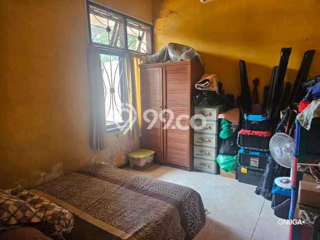 Dijual Rumah 4 Kamar Lokasi Strategis Bagus dan Strategis di Rungkut Dijual Rumah 4 Kamar Lokasi Strategis Bagus dan Strategis di Rungkut