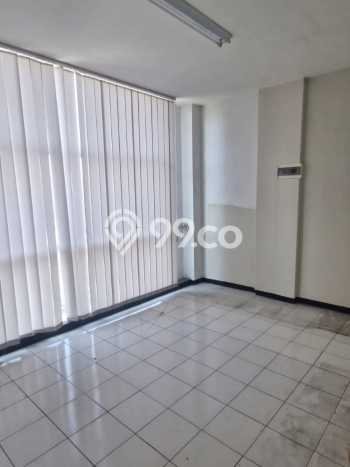 Ruko Paling Dicari LB 216m2 Dijual di Tenggilis Mejoyo Ruko Paling Dicari LB 216m2 Dijual di Tenggilis Mejoyo