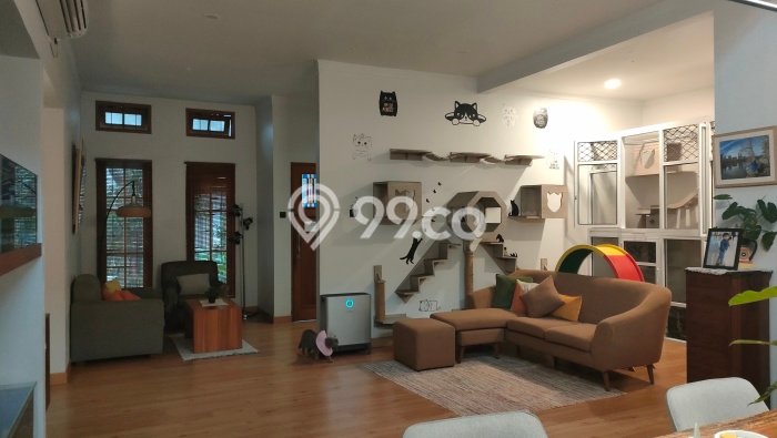 Jual Rumah Luas Megah Dengan View Eksklusif di Bintaro, Tangerang Selatan Jual Rumah Luas Megah Dengan View Eksklusif di Bintaro, Tangerang Selatan