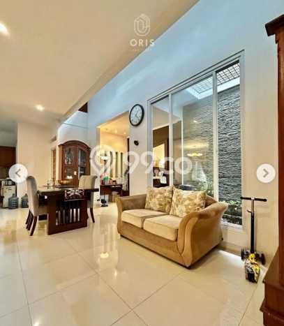 For Sale! Luxury House LT 144m2 Desain Elegan di Bintaro For Sale! Luxury House LT 144m2 Desain Elegan di Bintaro