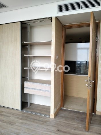 Unit Apartemen Luxury Dijual di Kelapa Gading dengan 4 BR Unit Apartemen Luxury Dijual di Kelapa Gading dengan 4 BR