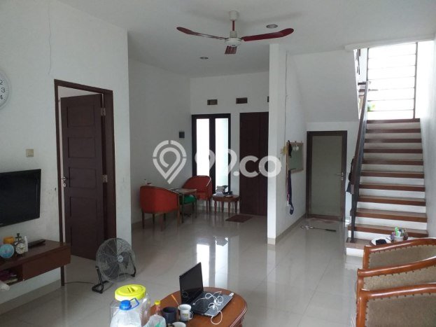 Rumah Eksklusif Siap Huni LT 140m2 di Ciputat Timur, Tangerang Selatan Rumah Eksklusif Siap Huni LT 140m2 di Ciputat Timur, Tangerang Selatan