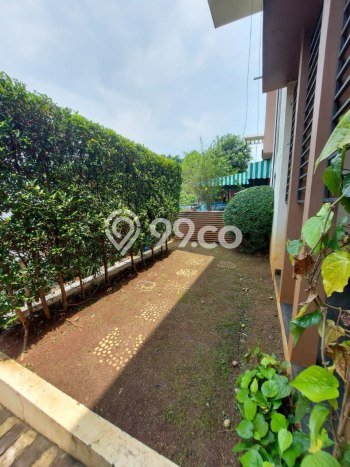 Rumah Eksklusif Siap Huni LT 140m2 di Ciputat Timur, Tangerang Selatan Rumah Eksklusif Siap Huni LT 140m2 di Ciputat Timur, Tangerang Selatan
