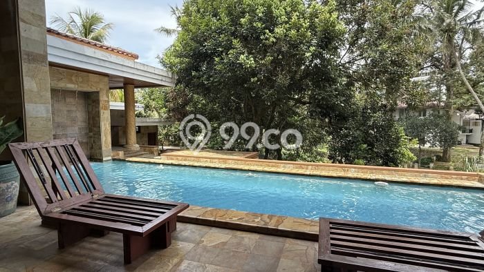 Vila Kawasan Ciawi, Ukuran 3801m2m², Cocok untuk tempat tinggal Anda Vila Kawasan Ciawi, Ukuran 3801m2m², Cocok untuk tempat tinggal Anda