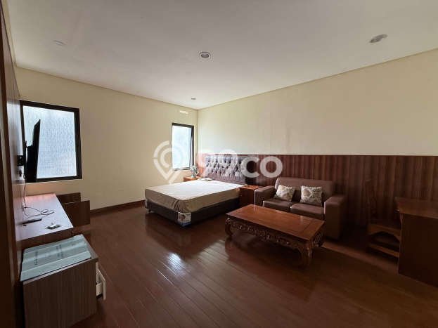 HARGA MENARIK! Vila Kawasan , Luas 480m2m², Kawasan Asri dan aman HARGA MENARIK! Vila Kawasan , Luas 480m2m², Kawasan Asri dan aman