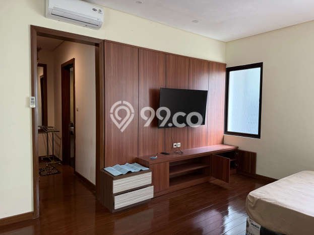 HARGA MENARIK! Vila Kawasan , Luas 480m2m², Kawasan Asri dan aman HARGA MENARIK! Vila Kawasan , Luas 480m2m², Kawasan Asri dan aman