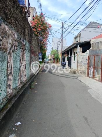 Hunian Nyaman Asri 4 KT Siap Pakai di Petukangan Jakarta Selatan Hunian Nyaman Asri 4 KT Siap Pakai di Petukangan Jakarta Selatan