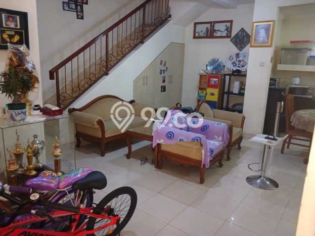 Dijual Rumah Luas Megah Dengan View Cantik di Pos Pengumben, Jakarta Barat Dijual Rumah Luas Megah Dengan View Cantik di Pos Pengumben, Jakarta Barat