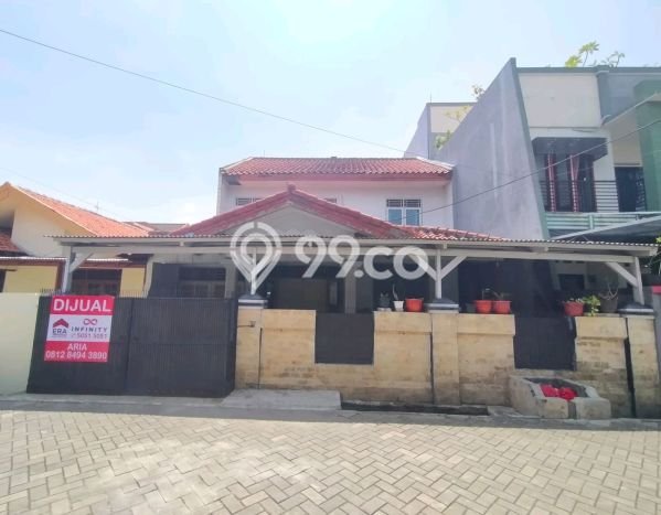 Hunian Cantik Modern Lb 190m2 di Karang Tengah, Tangerang Hunian Cantik Modern Lb 190m2 di Karang Tengah, Tangerang