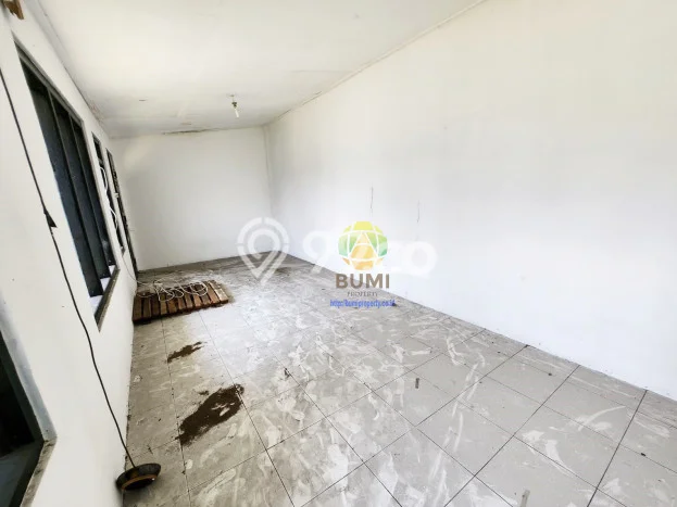 Gudang untuk disewa di Patikraja punya LT 700m2 & LB 500m2 harga sewa kompetitif Gudang untuk disewa di Patikraja punya LT 700m2 & LB 500m2 harga sewa kompetitif