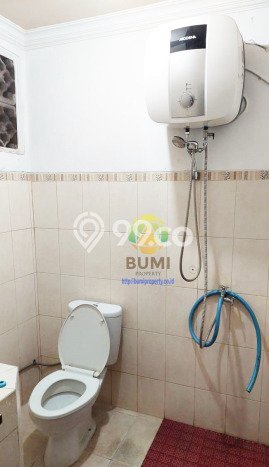 Dijual Cepat Rumah Favorit Siap Huni LB 250m2 di Semarang Barat, Semarang Dijual Cepat Rumah Favorit Siap Huni LB 250m2 di Semarang Barat, Semarang