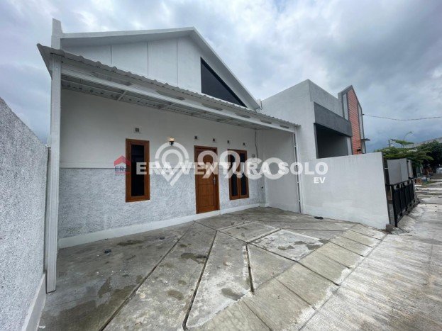 Rumah Minimalis Dijual di Ngemplak 2 Kamar dengan Luas Tanah 60m2 Rumah Minimalis Dijual di Ngemplak 2 Kamar dengan Luas Tanah 60m2
