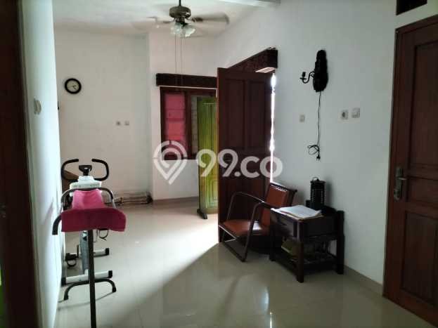 Dijual Rumah 3 Kamar Lokasi Ideal Bagus dan Strategis di Grogol Dijual Rumah 3 Kamar Lokasi Ideal Bagus dan Strategis di Grogol