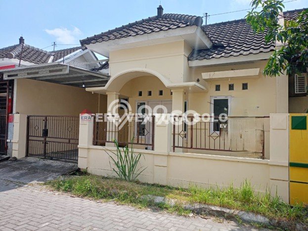 Jual Rumah Minimalis Bagus Punya 2 KT di Laweyan Solo SHM Jual Rumah Minimalis Bagus Punya 2 KT di Laweyan Solo SHM
