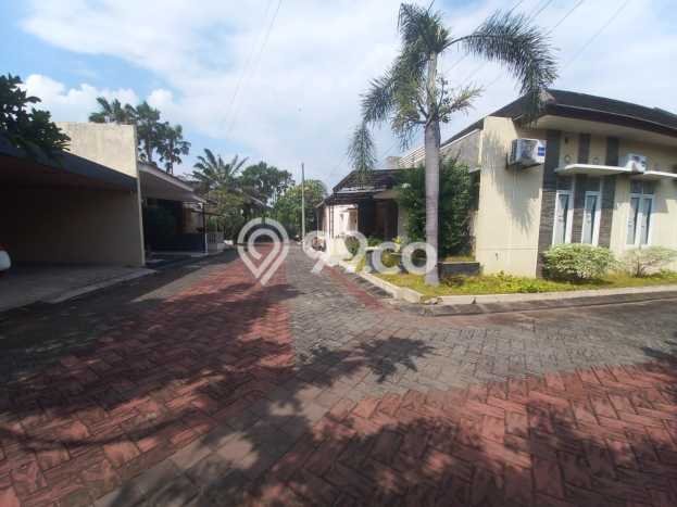 Jual Rumah Strategis Bagus Punya 3 KT di Colomadu Karanganyar SHM Jual Rumah Strategis Bagus Punya 3 KT di Colomadu Karanganyar SHM