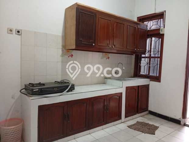 Jual Rumah Bagus Siap Huni LB 400m2 di Colomadu, Karanganyar Jual Rumah Bagus Siap Huni LB 400m2 di Colomadu, Karanganyar