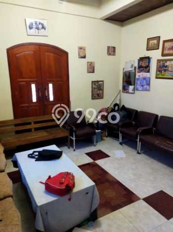 Rumah Strategis Minimalis Lb 250m2 di Jebres, Solo Rumah Strategis Minimalis Lb 250m2 di Jebres, Solo