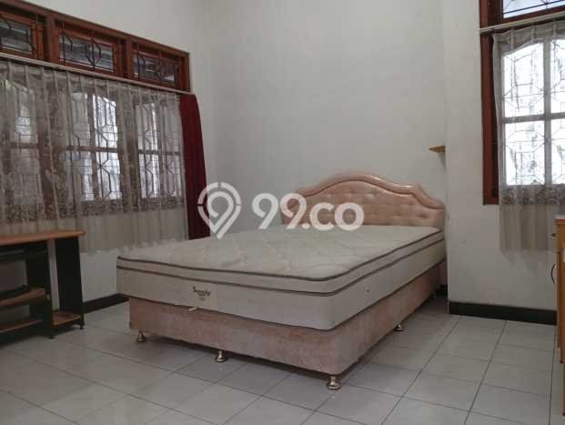 Jual Rumah Bagus Siap Huni LB 400m2 di Colomadu, Karanganyar Jual Rumah Bagus Siap Huni LB 400m2 di Colomadu, Karanganyar