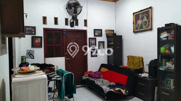 For Sale Rumah 3 Kamar Lokasi Strategis Nyaman dan Strategis di Kartasura For Sale Rumah 3 Kamar Lokasi Strategis Nyaman dan Strategis di Kartasura