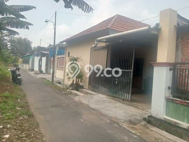 Komersial Dijual di Grogol LT 208m2, LB 208m2 Solusi Investasi Cerdas Komersial Dijual di Grogol LT 208m2, LB 208m2 Solusi Investasi Cerdas