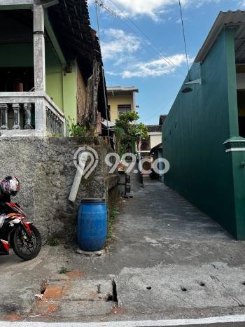Dijual Rumah 3 Kamar Lokasi Strategis Nyaman dan Strategis di Jebres Dijual Rumah 3 Kamar Lokasi Strategis Nyaman dan Strategis di Jebres
