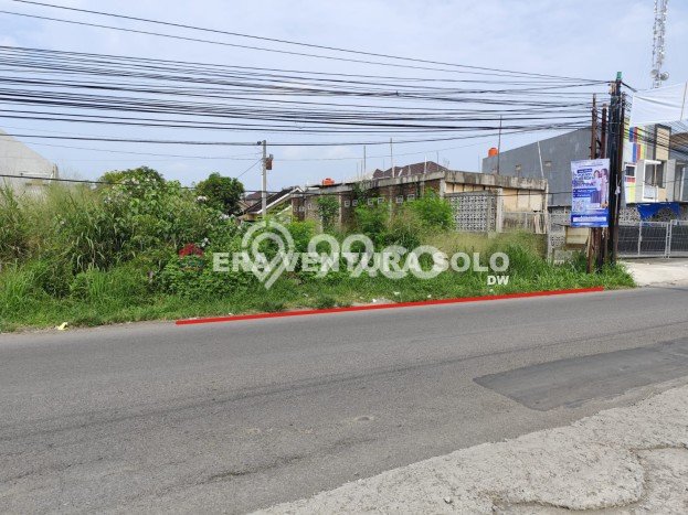 Disewakan Tanah Lokasi Strategis di Baki Sukoharjo 300m2 Disewakan Tanah Lokasi Strategis di Baki Sukoharjo 300m2