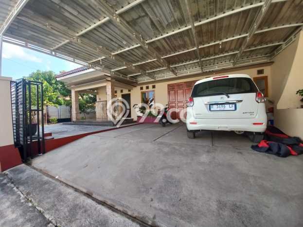 Dijual Rumah 4 Kamar Lokasi Strategis Bagus dan Strategis di Teras Dijual Rumah 4 Kamar Lokasi Strategis Bagus dan Strategis di Teras