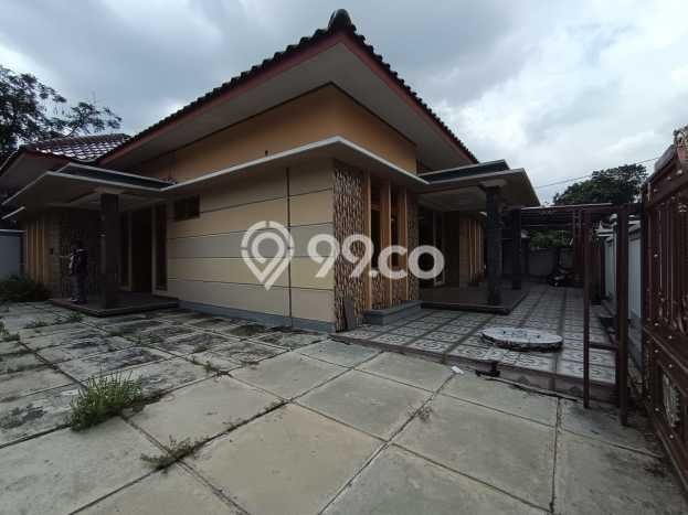 For Sale Rumah 4 Kamar Lokasi Strategis Nyaman dan Strategis di Teras For Sale Rumah 4 Kamar Lokasi Strategis Nyaman dan Strategis di Teras