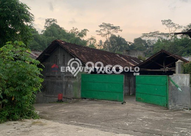 Komersial Bagus Dijual di Gladagsari Boyolali Strategis Cocok untuk Kembangkan Bisnis Komersial Bagus Dijual di Gladagsari Boyolali Strategis Cocok untuk Kembangkan Bisnis