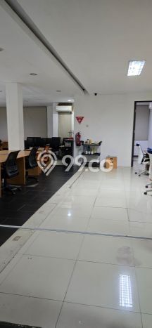 Ruko Komersial Disewakan di Kelapa Gading Jakarta Utara Luas 840m2 Ruko Komersial Disewakan di Kelapa Gading Jakarta Utara Luas 840m2
