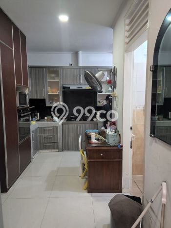 Siap Huni Rumah Mewah 4 Kamar di Kelapa Gading Dekat ke Mana Pun Siap Huni Rumah Mewah 4 Kamar di Kelapa Gading Dekat ke Mana Pun