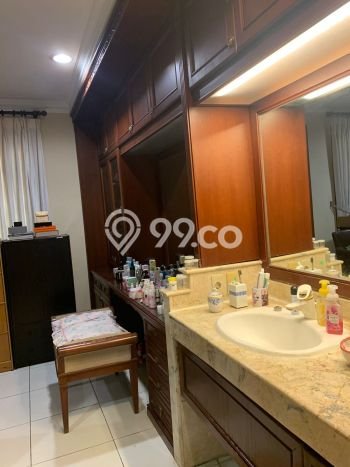Siap Huni Hunian Elit 5 Kamar di Kelapa Gading Dekat ke Mana Saja Siap Huni Hunian Elit 5 Kamar di Kelapa Gading Dekat ke Mana Saja