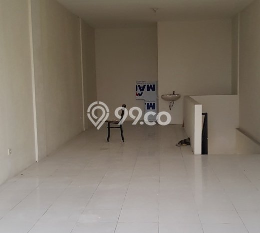 LOKASI PREMIUM! Ruko di , Luas 200m2m², Mainroad, Kawasan Komersial LOKASI PREMIUM! Ruko di , Luas 200m2m², Mainroad, Kawasan Komersial