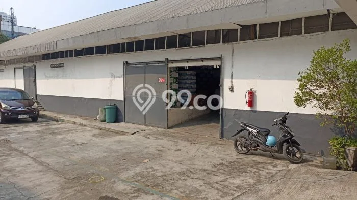 Disewakan Gudang di Kawasan Ramai Pluit Luas 450m2 Disewakan Gudang di Kawasan Ramai Pluit Luas 450m2
