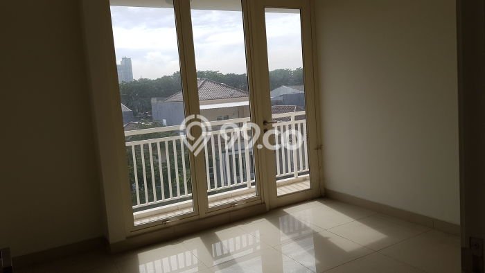 Siap Huni Rumah Mewah 5 Kamar di Kelapa Gading Dekat ke Mana Pun Siap Huni Rumah Mewah 5 Kamar di Kelapa Gading Dekat ke Mana Pun