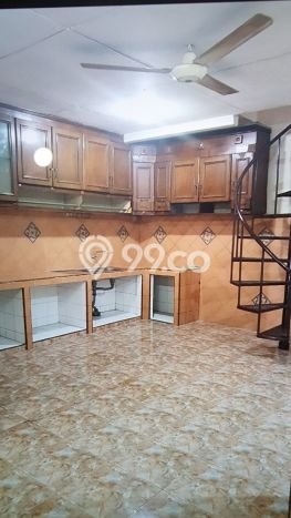 Rumah Mewah Akses Strategis di Jakarta Utara Rumah Mewah Akses Strategis di Jakarta Utara