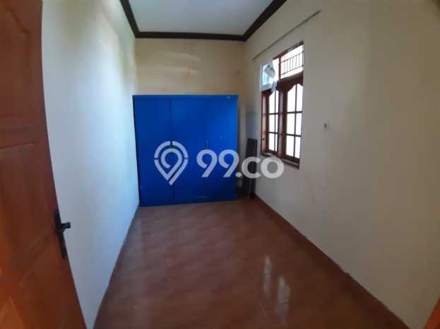 Rumah Strategis Modern Lb 260m2 di Jebres, Solo Rumah Strategis Modern Lb 260m2 di Jebres, Solo