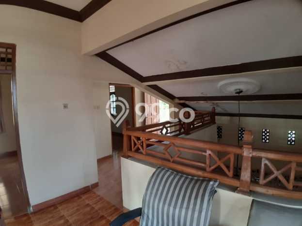 Rumah Strategis Modern Lb 260m2 di Jebres, Solo Rumah Strategis Modern Lb 260m2 di Jebres, Solo