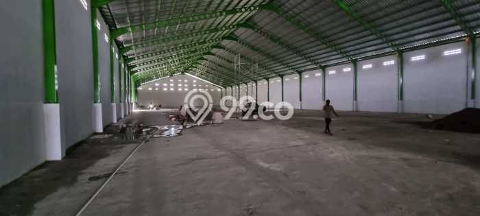 Gudang bagus disewakan di Baki Sukoharjo dengan LB 3000m2 harga sewa terbaik Gudang bagus disewakan di Baki Sukoharjo dengan LB 3000m2 harga sewa terbaik