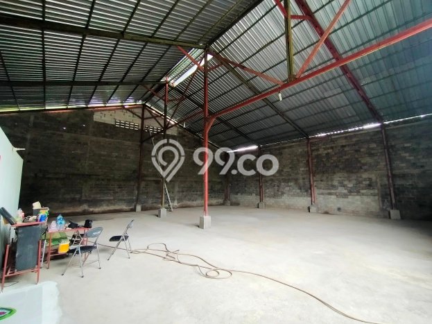 Gudang disewakan lokasi strategis Colomadu Solo 300m2 Gudang disewakan lokasi strategis Colomadu Solo 300m2