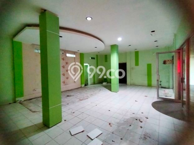 Komersial For Rent Kawasan Jebres, Luas 225m², Lokasi Strategis, Ready Bisnis Komersial For Rent Kawasan Jebres, Luas 225m², Lokasi Strategis, Ready Bisnis