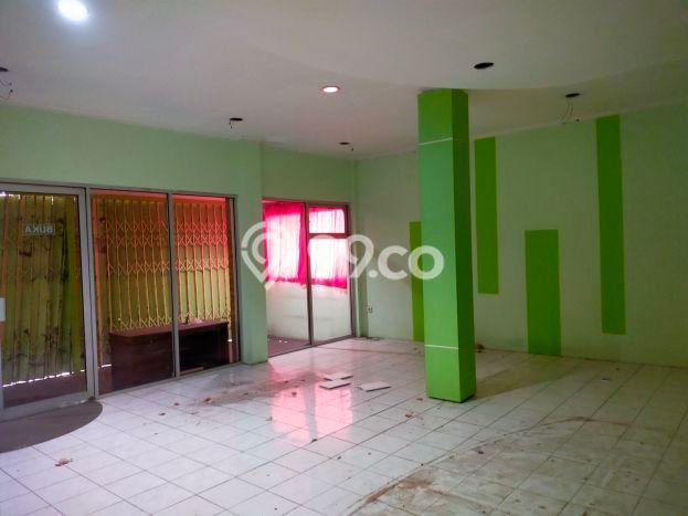 Komersial For Rent Kawasan Jebres, Luas 225m², Lokasi Strategis, Ready Bisnis Komersial For Rent Kawasan Jebres, Luas 225m², Lokasi Strategis, Ready Bisnis