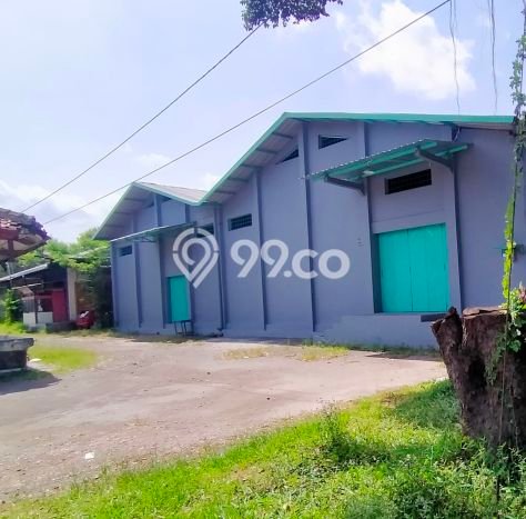 Gudang disewakan lokasi strategis Kartosuro Solo 750m2 Gudang disewakan lokasi strategis Kartosuro Solo 750m2