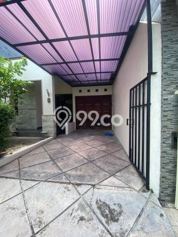 Ready to Use! Premium House LT 180m2 Desain Modern di Surabaya Kota Ready to Use! Premium House LT 180m2 Desain Modern di Surabaya Kota